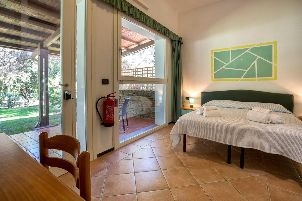 Residence Le Vele Stintino Bagian luar foto