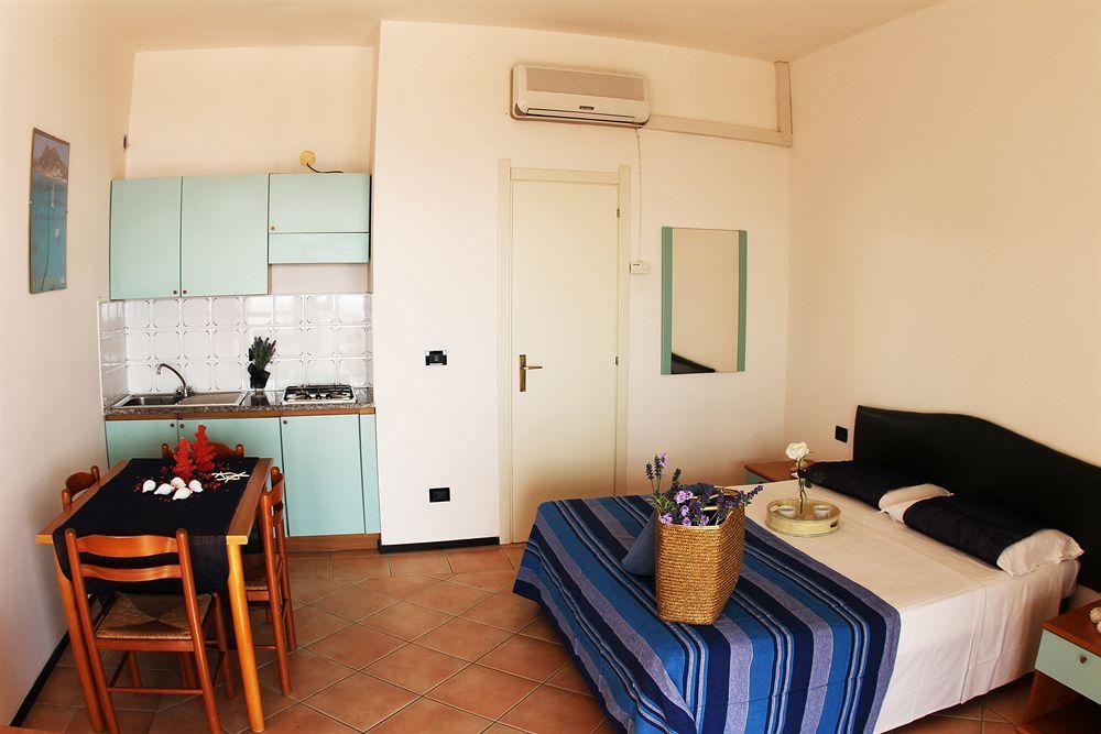 Residence Le Vele Stintino Bagian luar foto