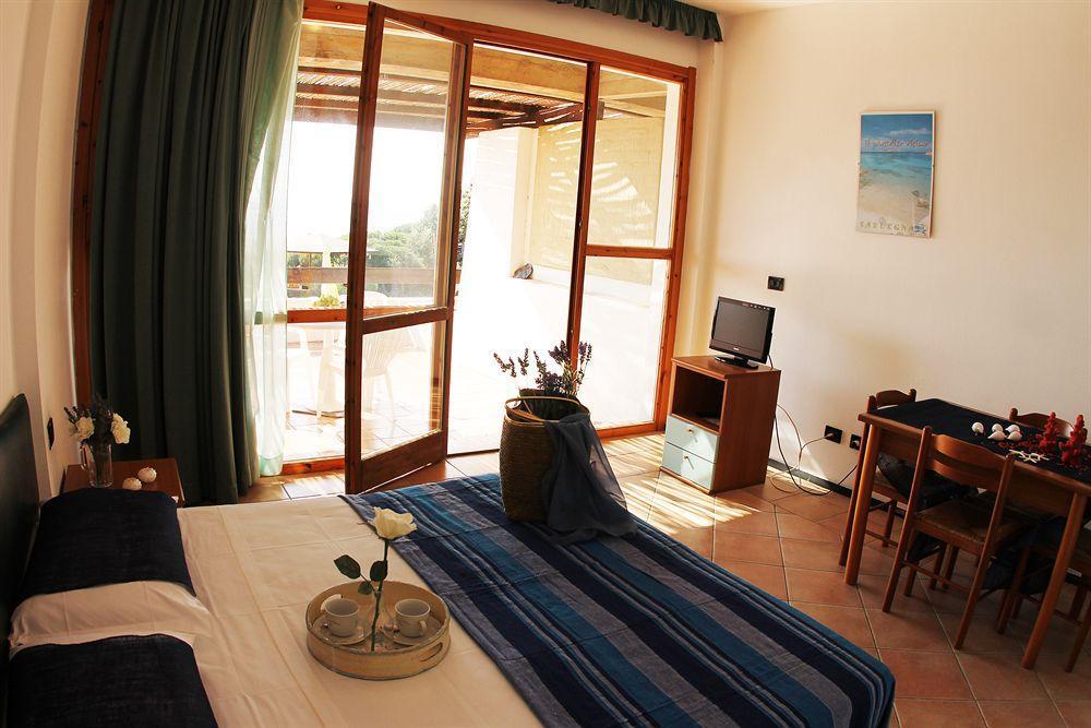 Residence Le Vele Stintino Bagian luar foto