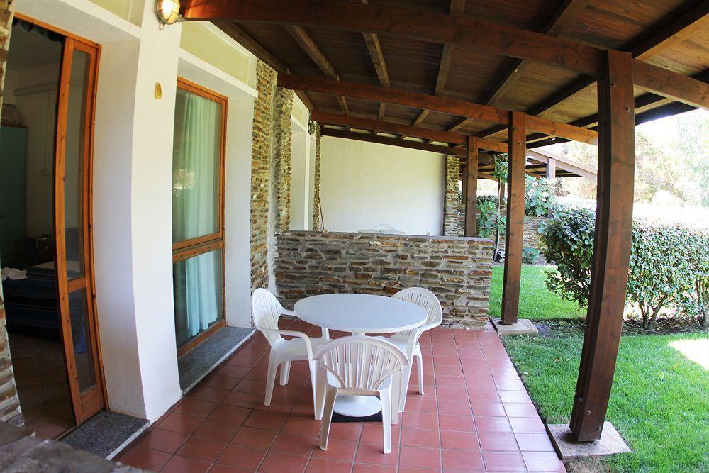 Residence Le Vele Stintino Bagian luar foto